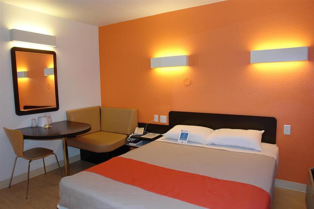 Motel 6-Corpus Christi, Tx - East - North Padre Island Room photo