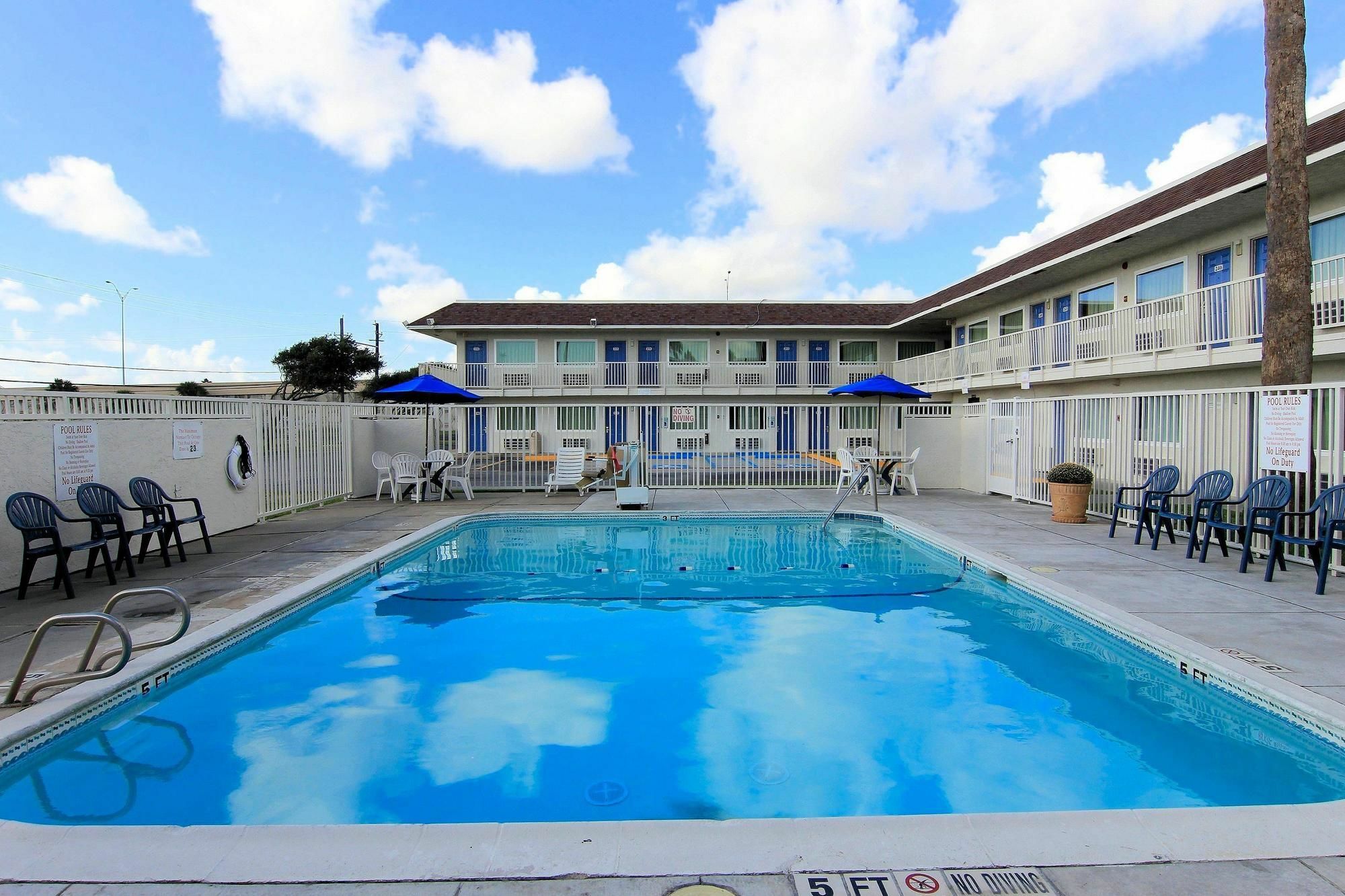 Motel 6-Corpus Christi, Tx - East - North Padre Island Exterior photo